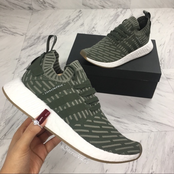 adidas Shoes - Adidas NMD R2